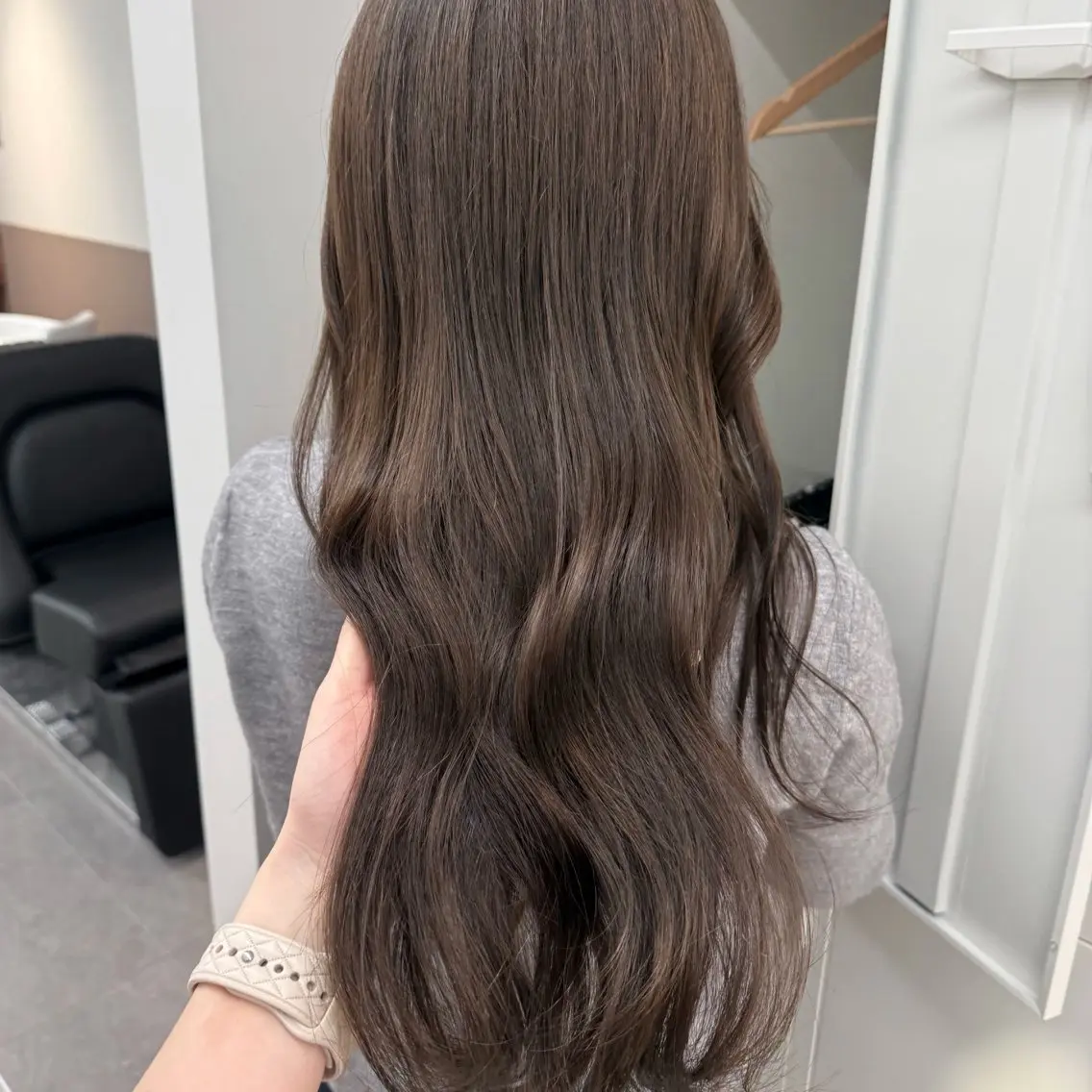 ロング カラー ベージュカラー 透明感カラー トリートメント 澤 佑華 🎀 透明感カラーのヘアスタイル