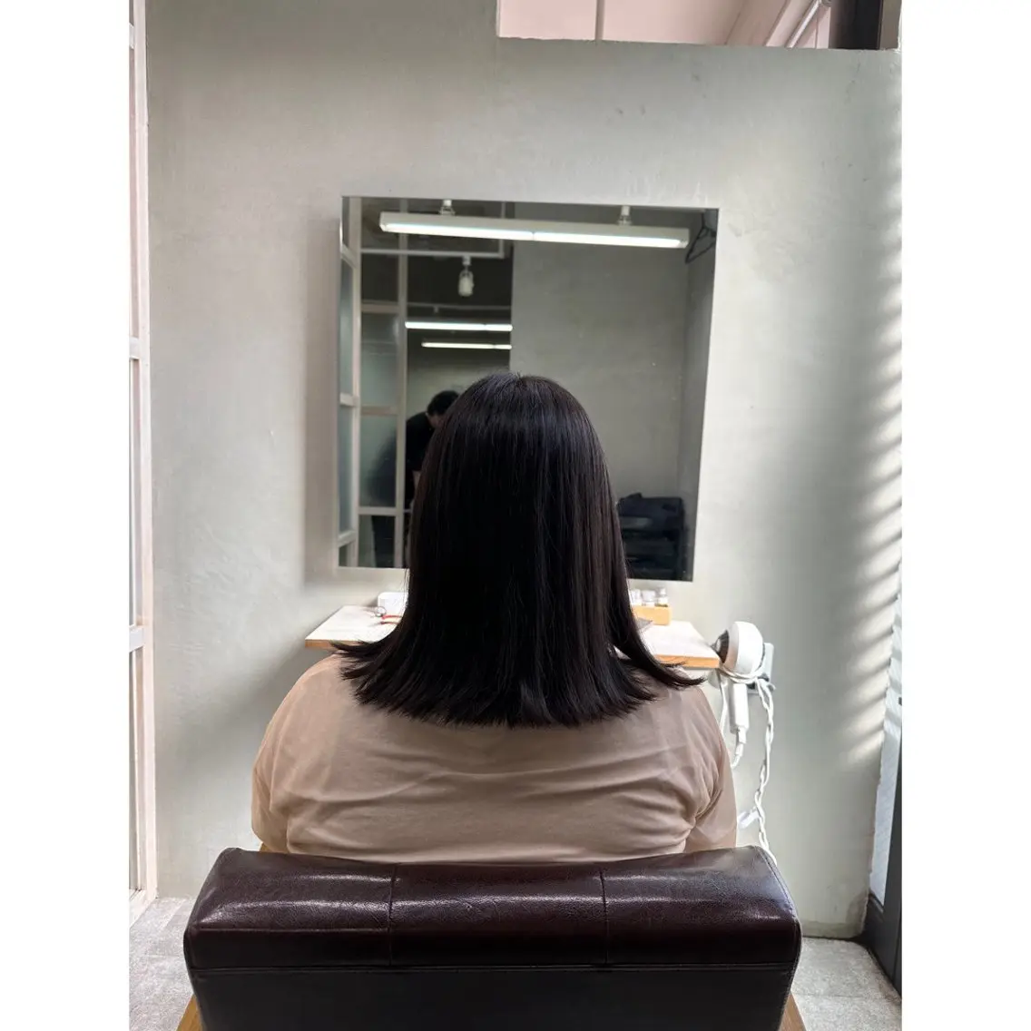 セミロング カラー カット ヘアカラー ｔｏｃｃａ /ｅｒｉのヘアスタイル