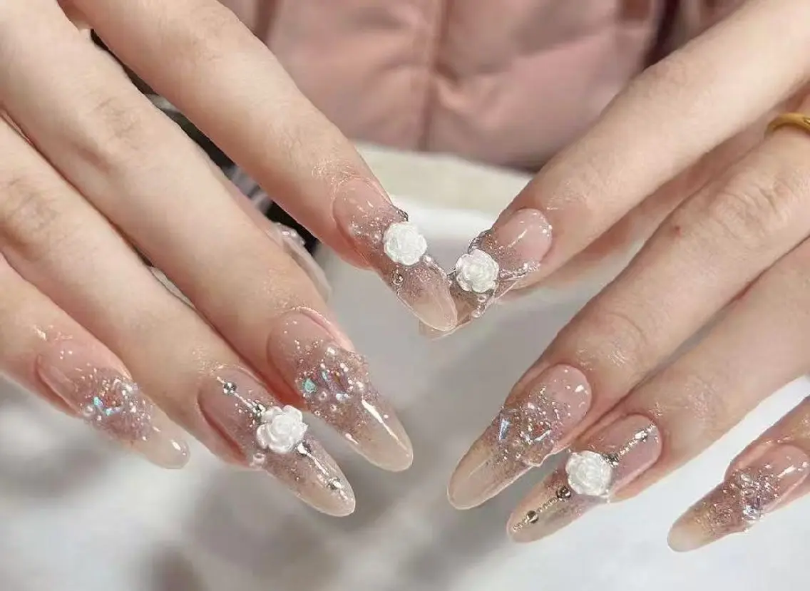 ネイル 長さ出し ネイルチップ Natumiシンプル デザイン/深爪矯正のネイルデザイン
