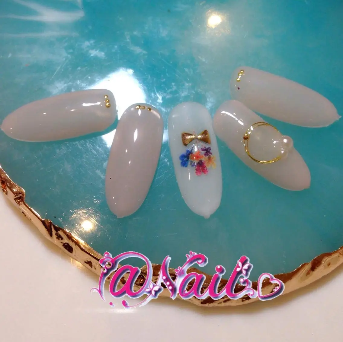 ネイル ネイルチップ 小尾 栞のネイルデザイン