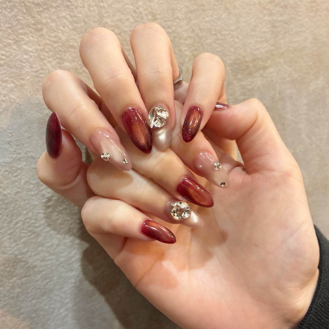ネイル ストーンネイル ハンドネイル Amu's chikakoのネイルデザイン