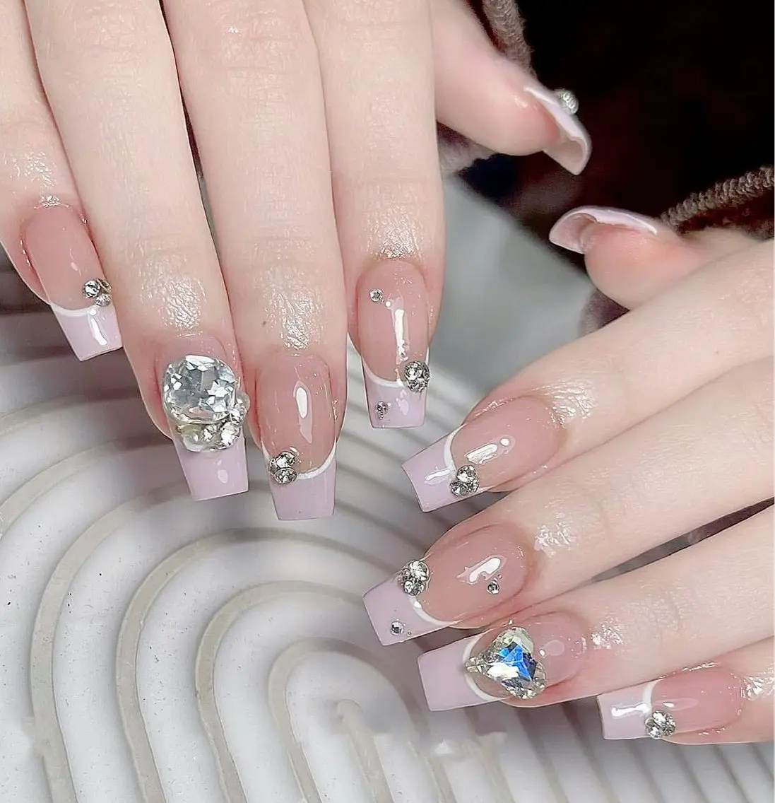 ネイル ハンドネイル HIN NAILのネイルデザイン