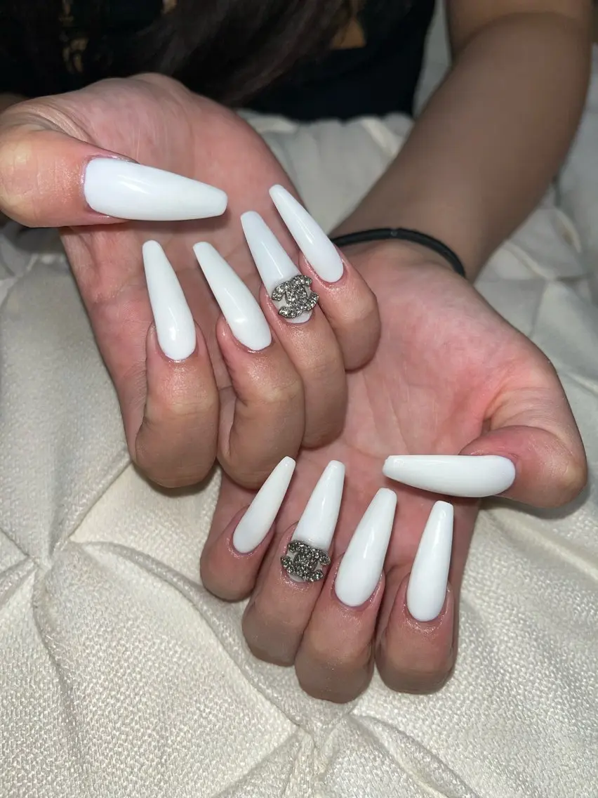 ネイル ハンドネイル nail.salon .Reversalのネイルデザイン