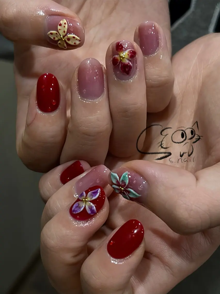 ネイル チークネイル フレンチネイル グラデーション マグネットネイル ワンカラーネイル S.nail _のネイルデザイン