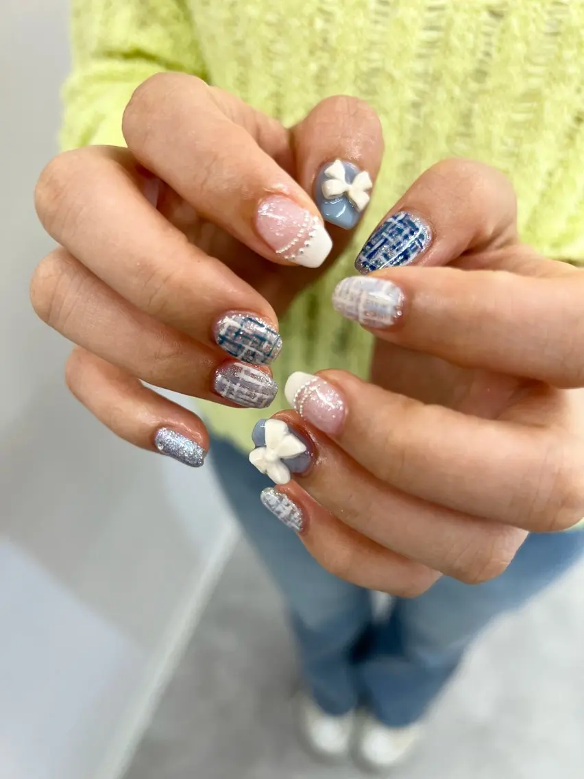 ネイル ブルー フレンチネイル ジェルネイル 韓国ネイル パラジェル ハンドネイル ハンドケア Bana_ Nailのネイルデザイン