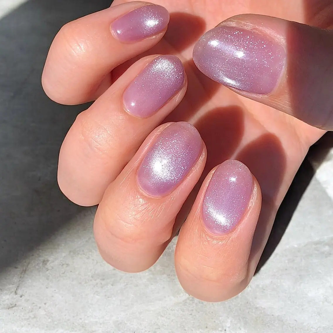 ネイル マグネットネイル ニュアンスネイル⌇ Rukka💅🫧のネイルデザイン
