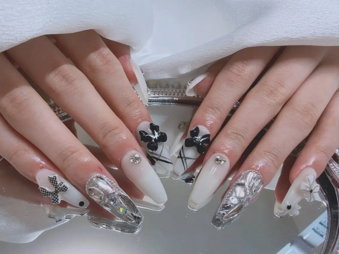 ネイル ハンドネイル IZUMI YUKIのネイルデザイン