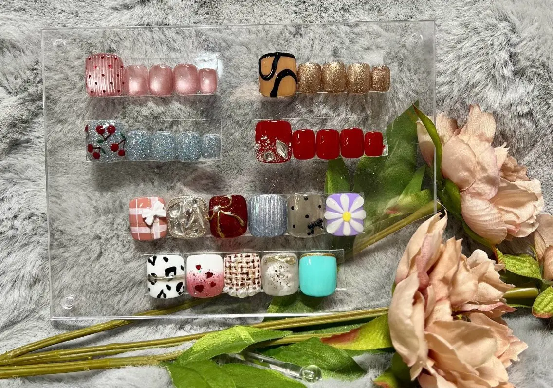ネイル 長さ出し フラッシュネイル フラッシュマグ フットネイル フレンチネイル フットネイル Nail&eye Belire 新宿のネイルデザイン