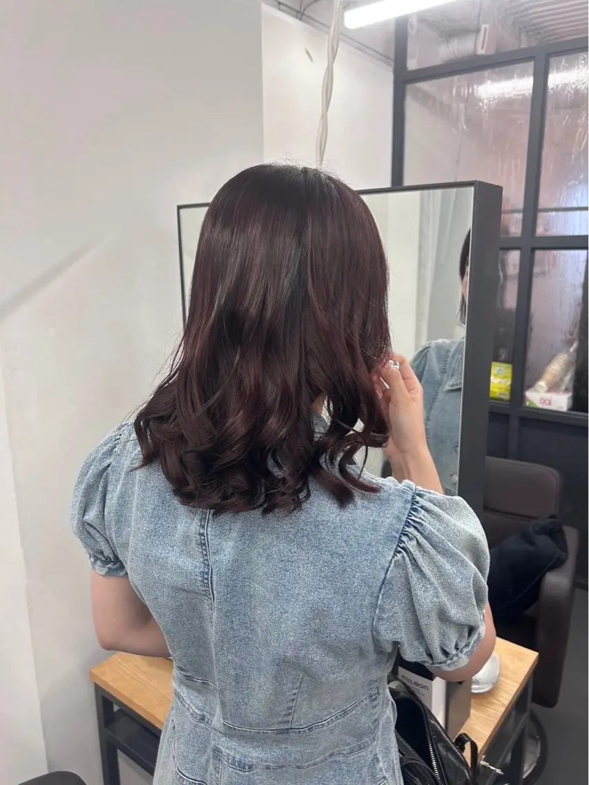 セミロング カラー ヘアカラー 顔周りレイヤー/ ふわあいりのヘアスタイル