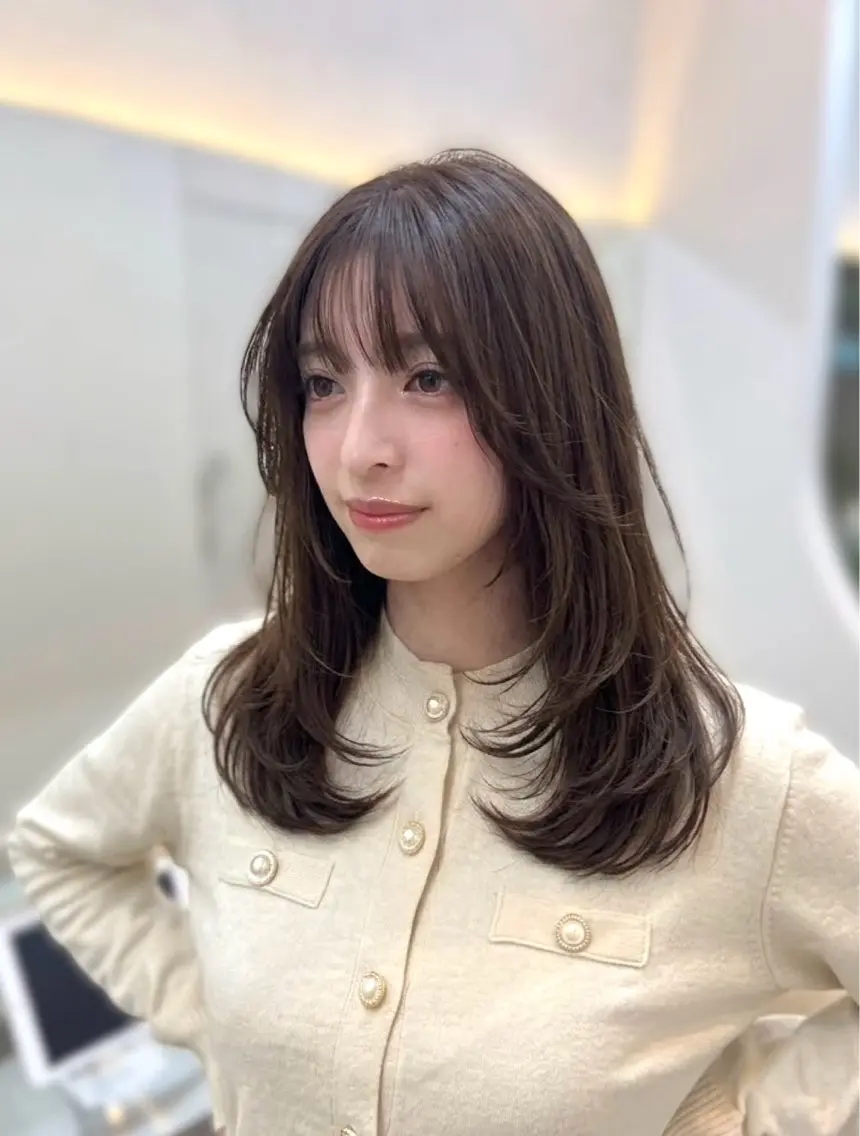 ミディアム 顔周りカット レイヤーカット カット ヘアカラー 韓国トレンド💓‪ 阿部あんじゅのヘアスタイル