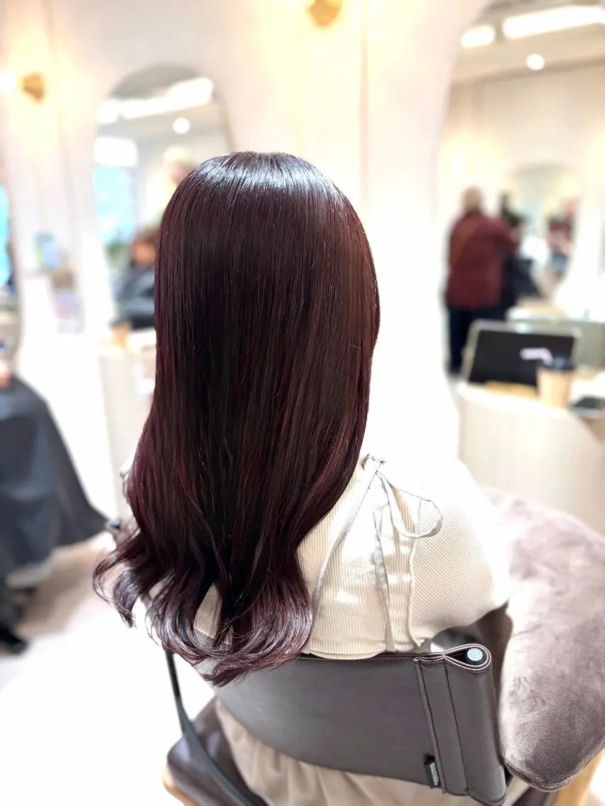 ロング カラー 菅原 渚のヘアスタイル