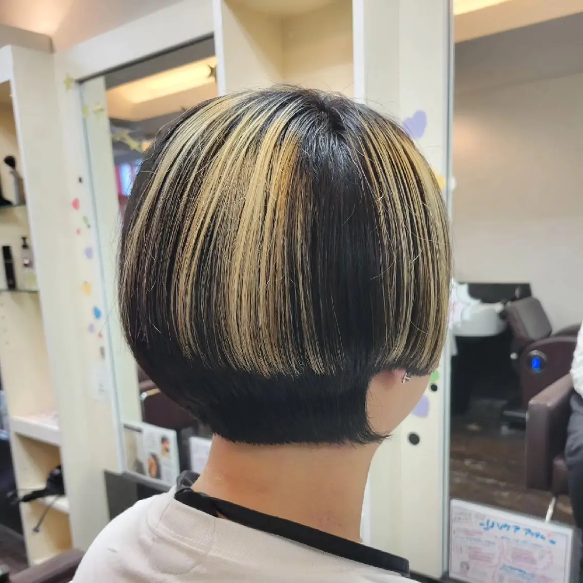 ショート カラー カット ヘアカラー 遠藤 史秋のヘアスタイル