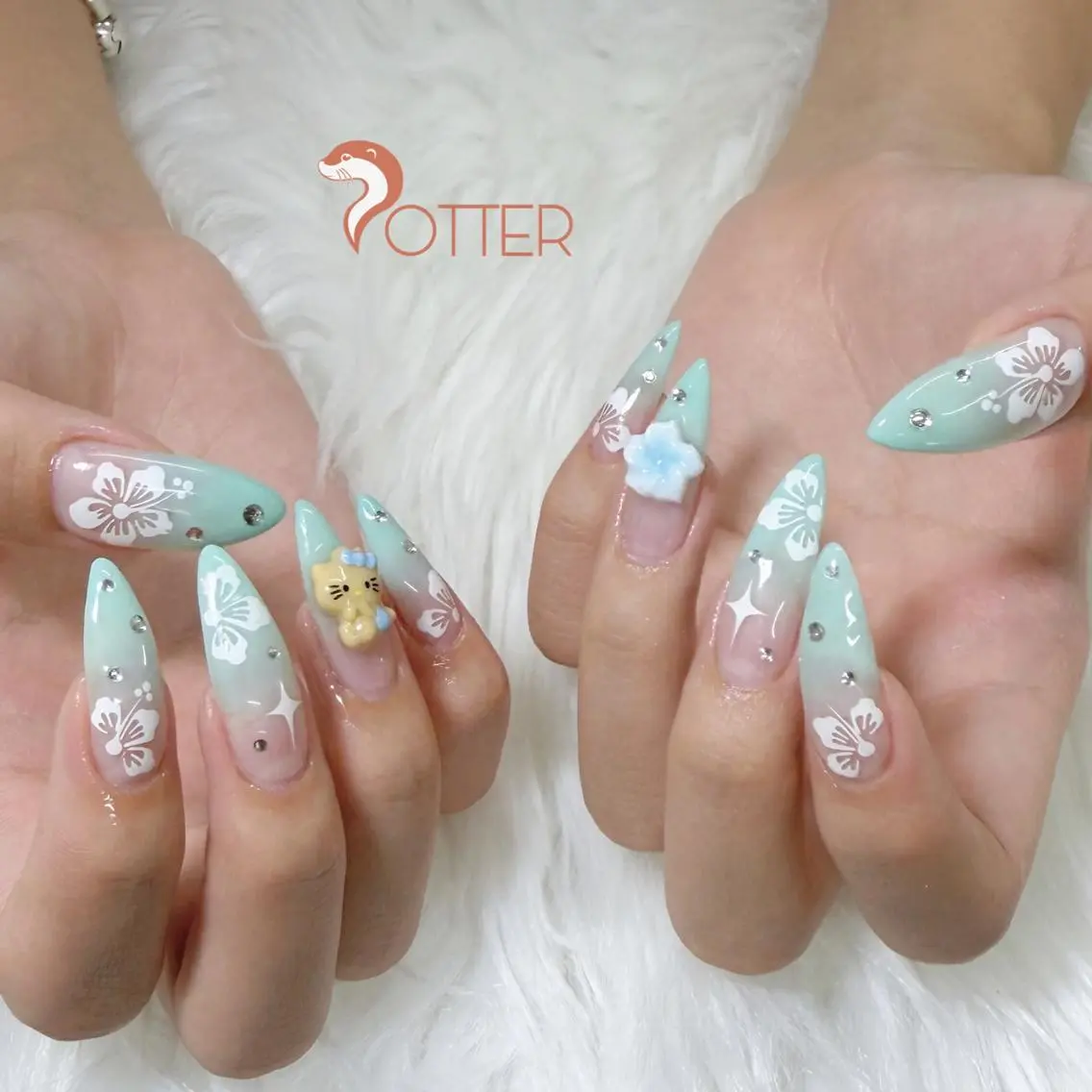 ネイル ハンドネイル OTTER NAILのネイルデザイン