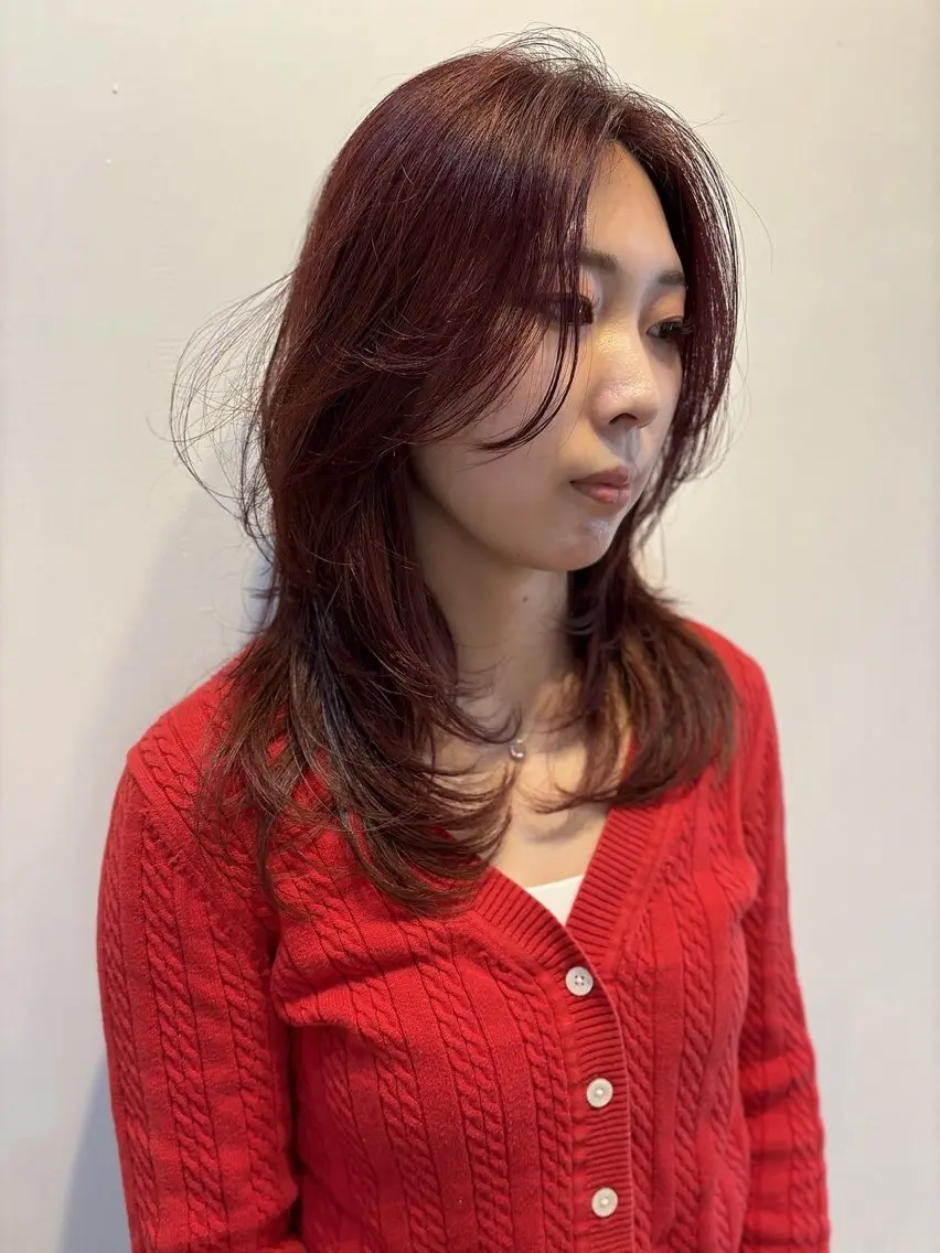 ロング カラー ヘアカラー トリートメント 足立 七彩のヘアスタイル