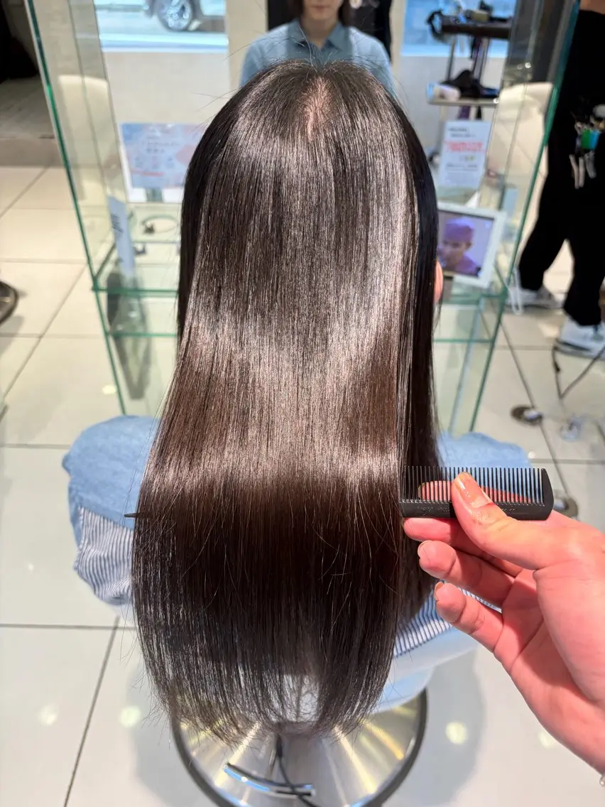 縮毛矯正 💈髪質改善特化💈 岡田 侑輝のヘアスタイル