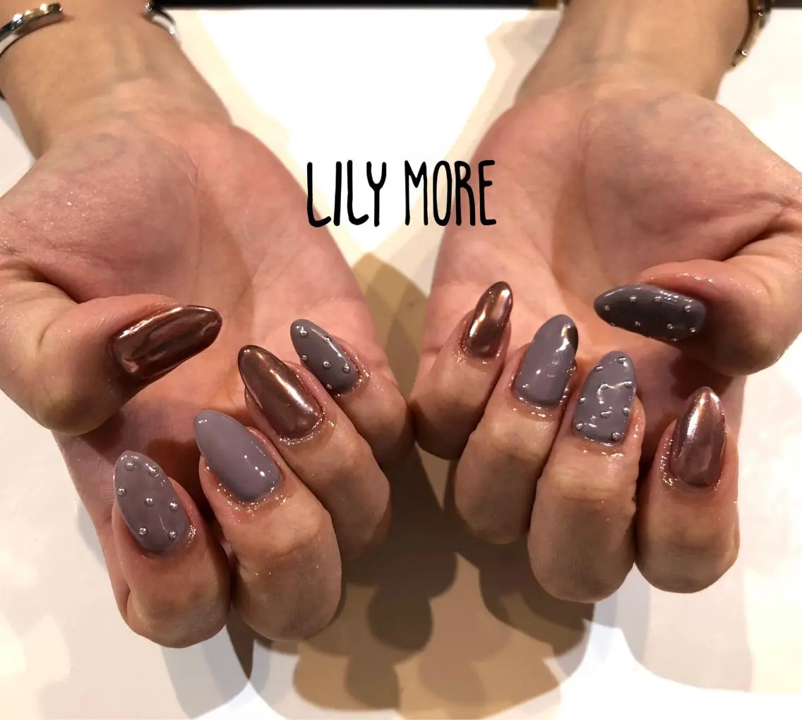 ネイル ミラーネイル ピンク Lily closetのネイルデザイン