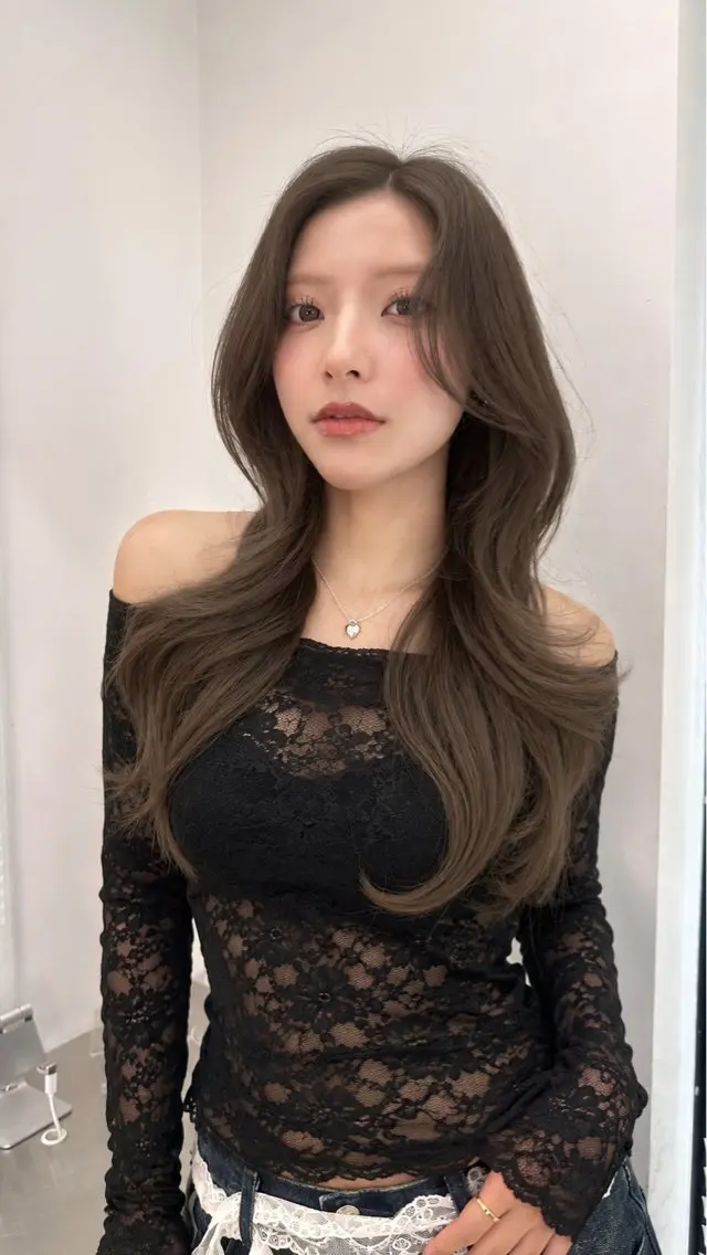ロング カラー カット ヘアカラー ヘアセット 上品モテヘア🩶 karen🩶のヘアスタイル