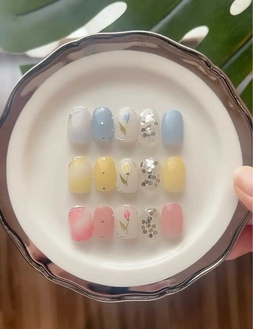 ネイル ハンドネイル LOVE NAIL 💕Sonoのネイルデザイン