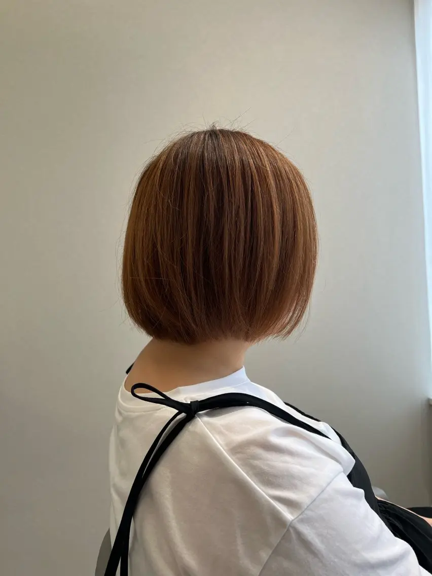 カラー ヘアカラー 桑野 胡桃のヘアスタイル