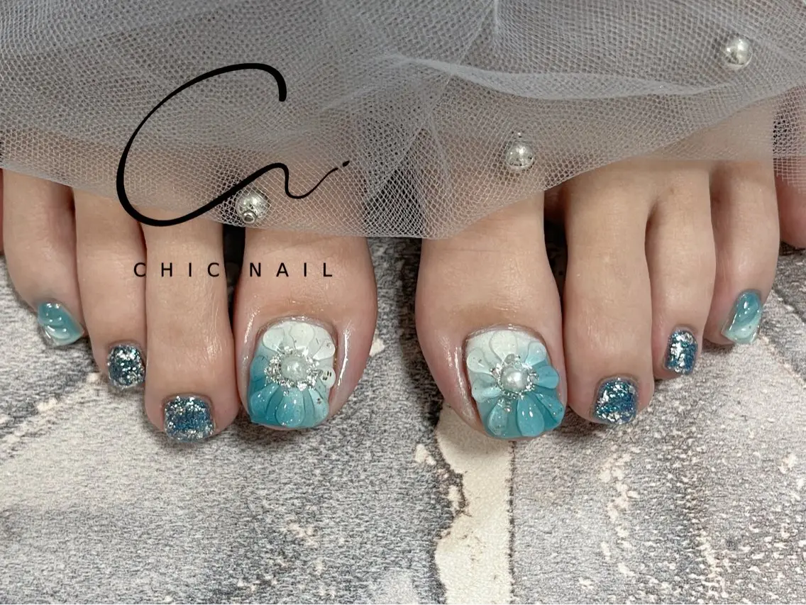 ネイル フットネイル CHIC NailSalonのネイルデザイン