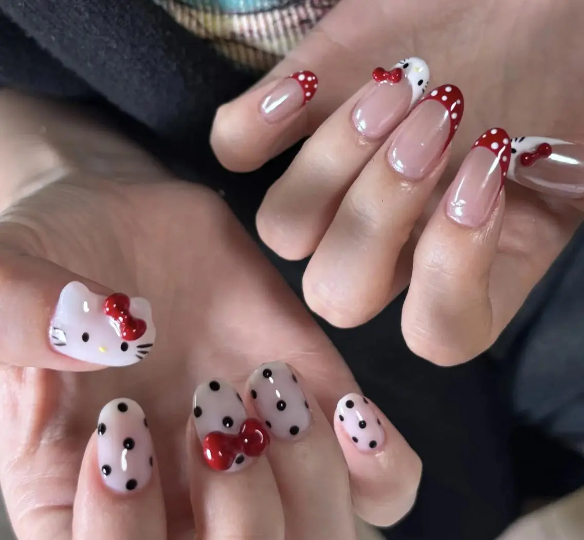 ネイル ハンドネイル ハンドケア 🍑 momo_nailのネイルデザイン