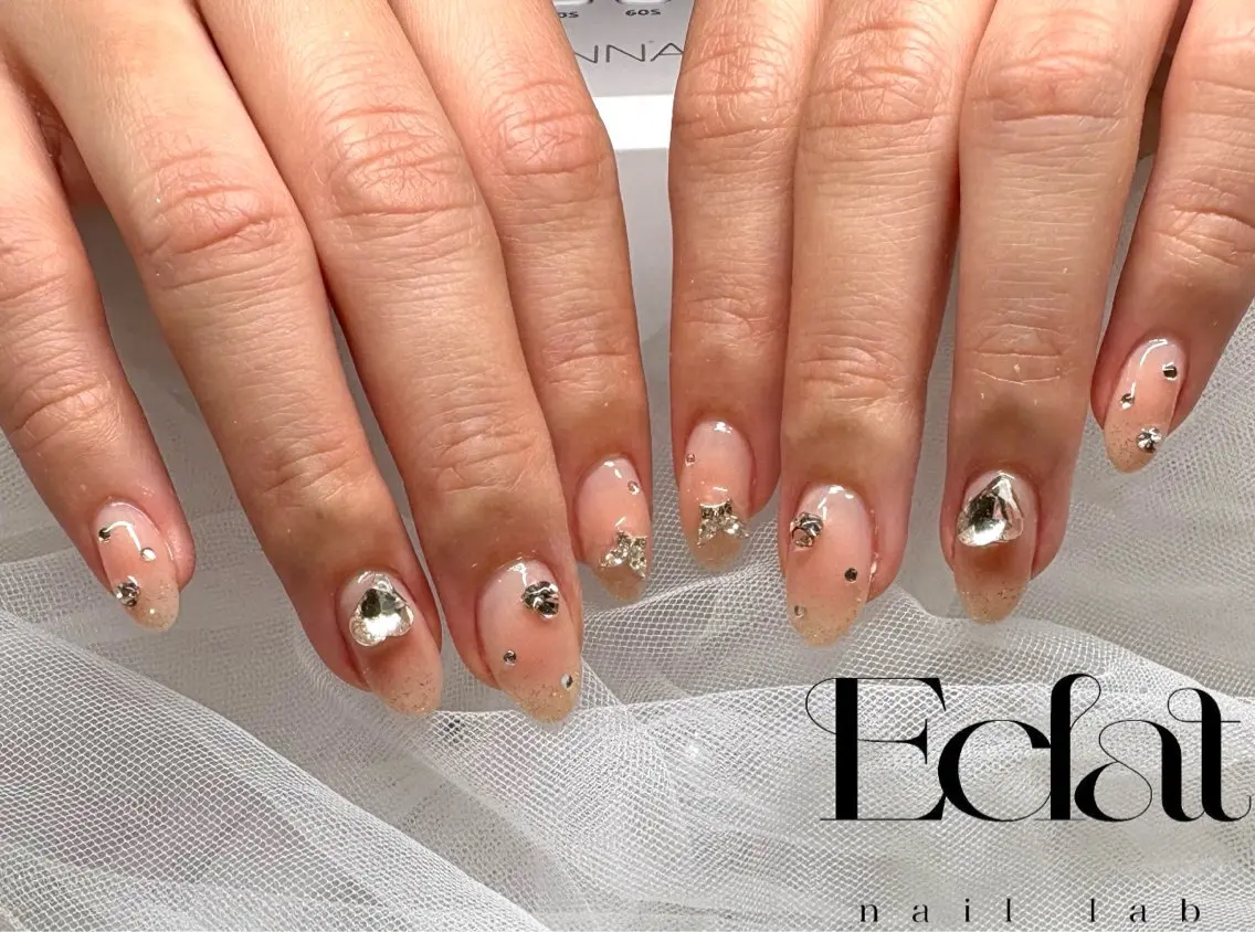 ネイル ハンドネイル Eclat AIKAのネイルデザイン