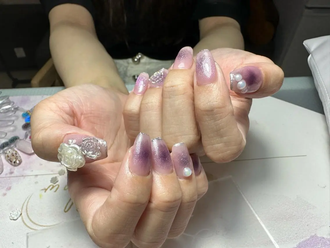 ネイル ハンドネイル ハンドケア Eveネイル チップスカルプ専門店のネイルデザイン