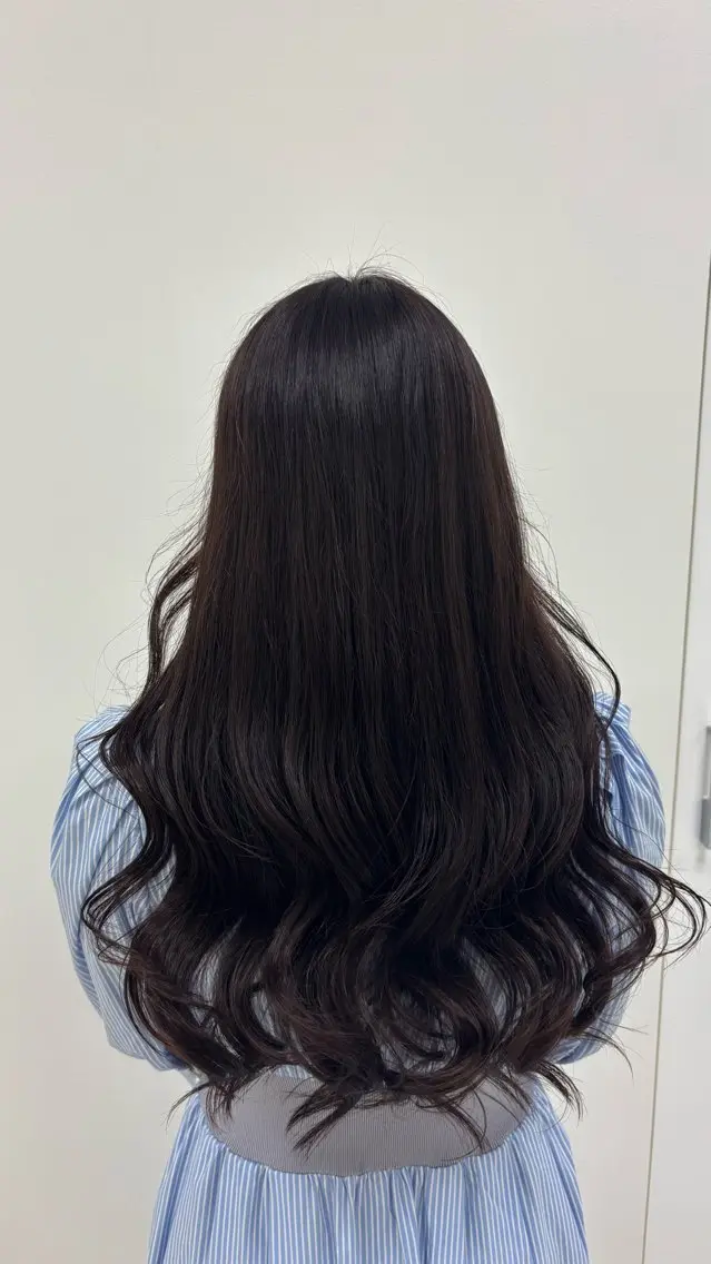ミディアム カラー ブラウンカラー 透明感カラー ピンクカラー ピンクブラウン ヘアカラー 上品ヘア✖️艶髪 𝑅𝐼𝐾𝑈のヘアスタイル