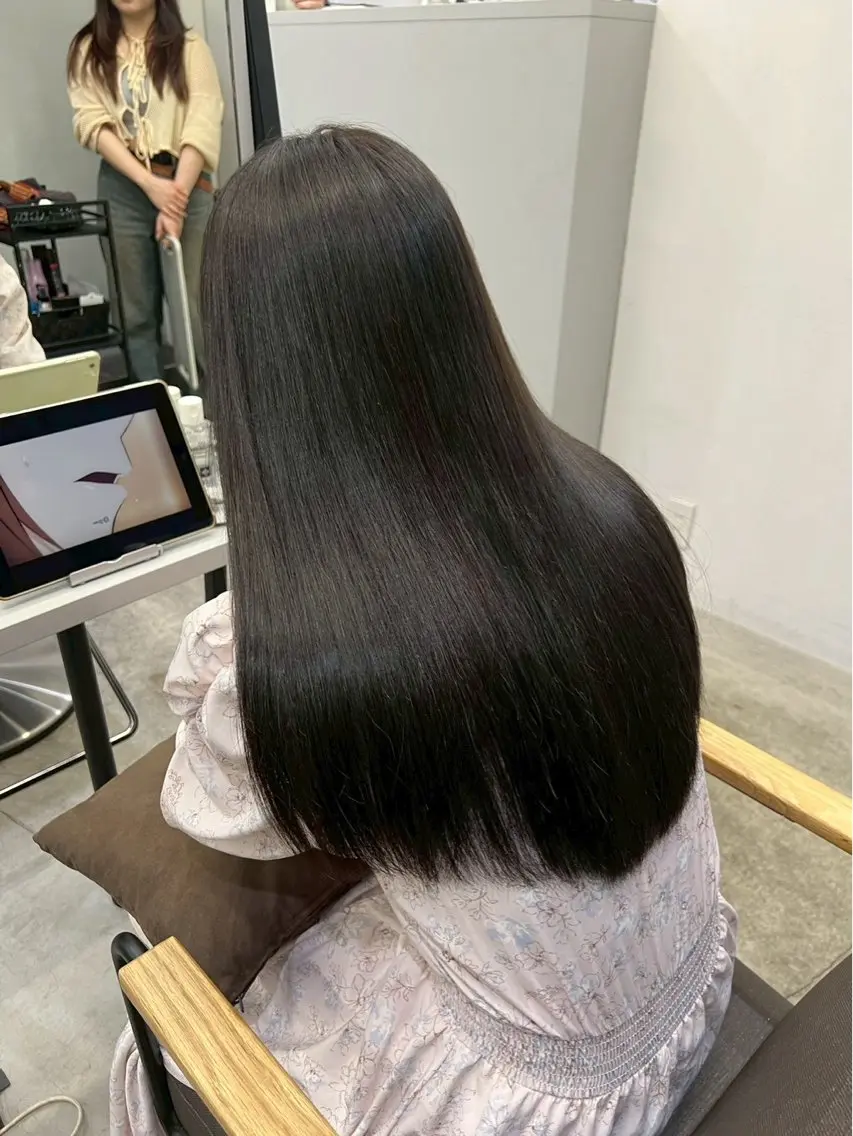 ロング パーマ 縮毛矯正 ハイトーンカラー が絶対可愛い✨泰聖✨のヘアスタイル