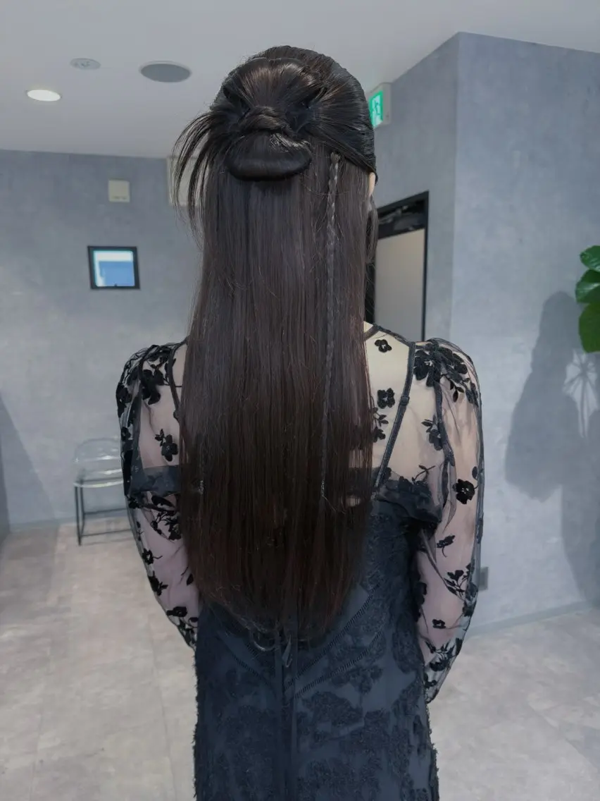 ヘアアレンジ 野林 夏帆のヘアスタイル