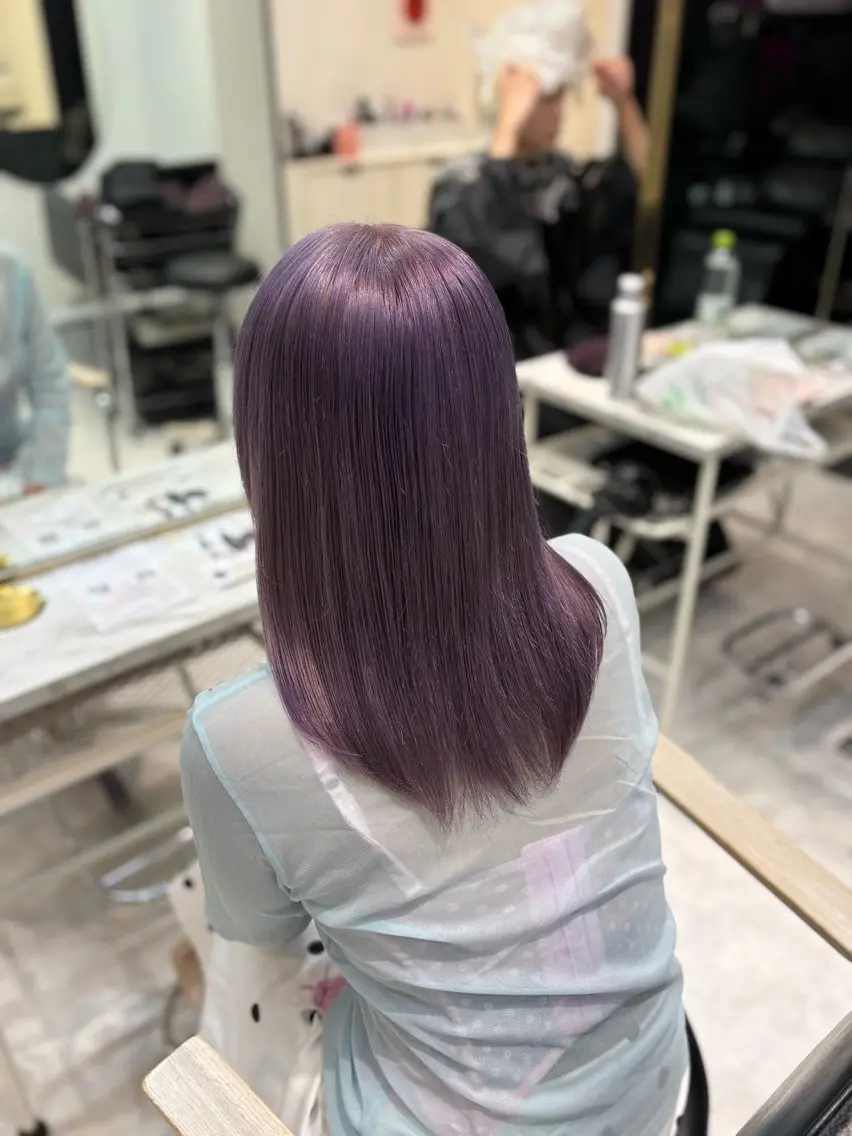 ロング カラー ラベンダーカラー ヘアカラー トリートメント ヘアセット 色落ち綺麗🩰ハイ トーン🎀RINKAのヘアスタイル