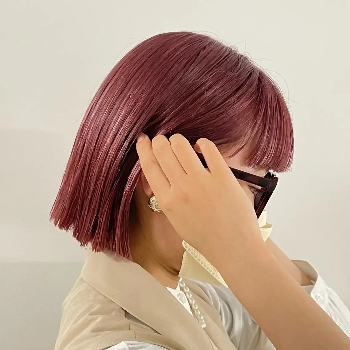 ショート カラー ヘアアレンジ レイヤーカット×透明 感カラー💫AINAのヘアスタイル