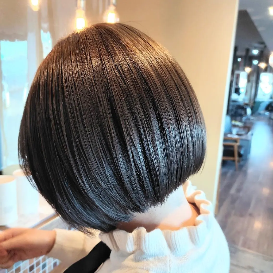 ショート カラー ベージュカラー ブリーチ 透明感カラー ブリーチなしカラー オリーブベージュ 🥀熊澤 茉美🥀のヘアスタイル