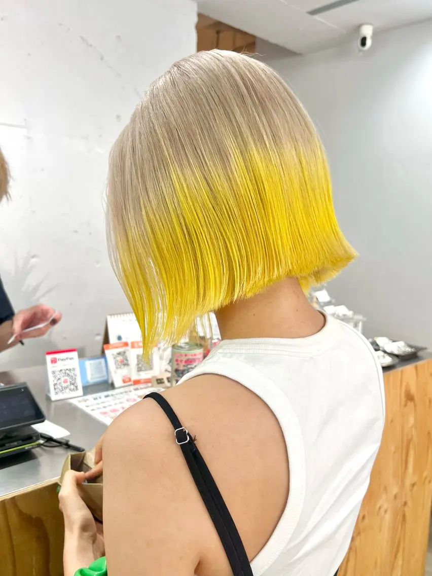 ショート カラー ベージュカラー デザインカラー ミルクティーベージュ イエローカラー ヘアカラー 原宿/ブリーチ特化/ RYUTOのヘアスタイル