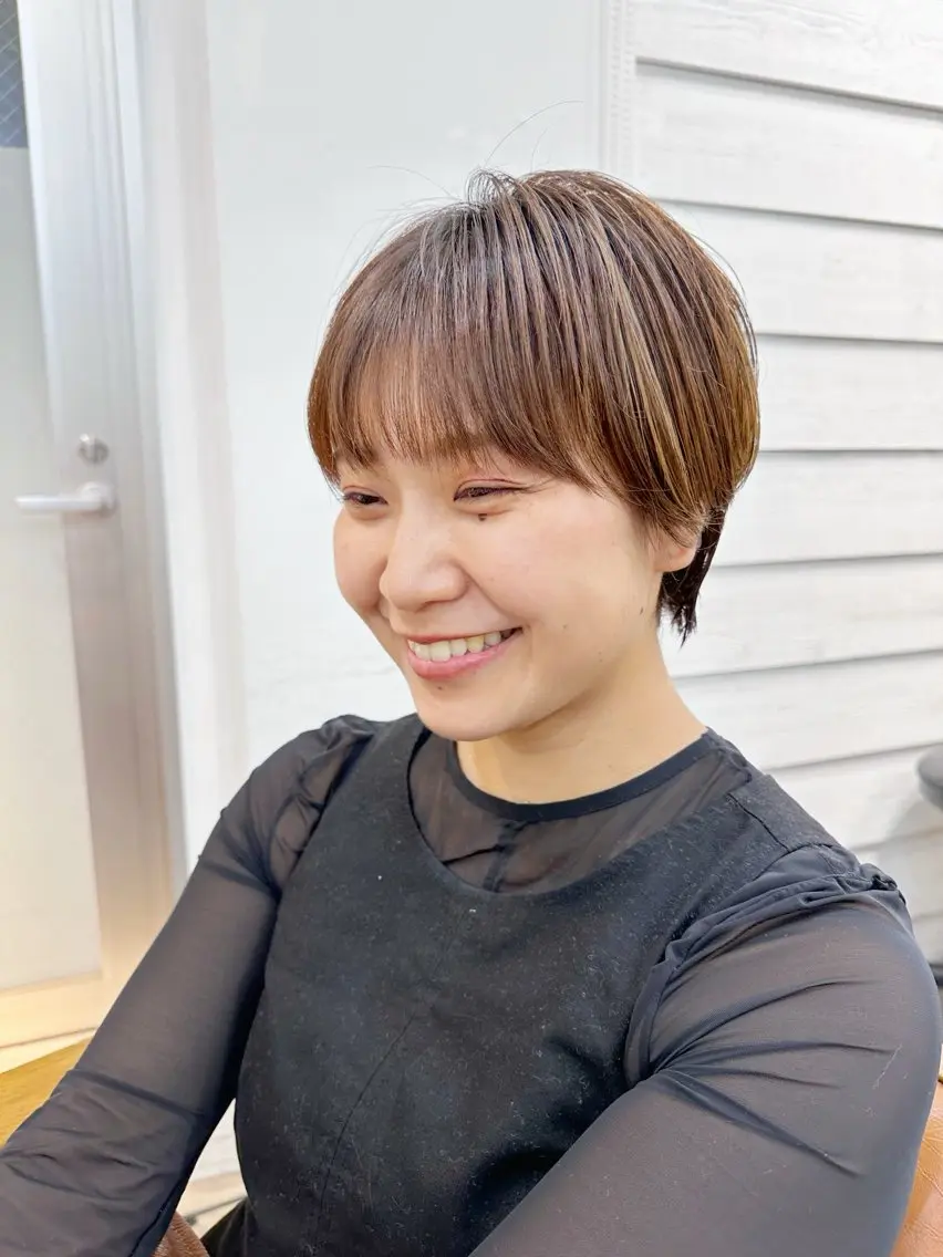 ショート カラー ショートボブ ハンサムショート ボブ くせ毛 ショートヘア カット ヘアカラー 👑銀座ショート/ 絶壁補正/金子涼👑のヘアスタイル