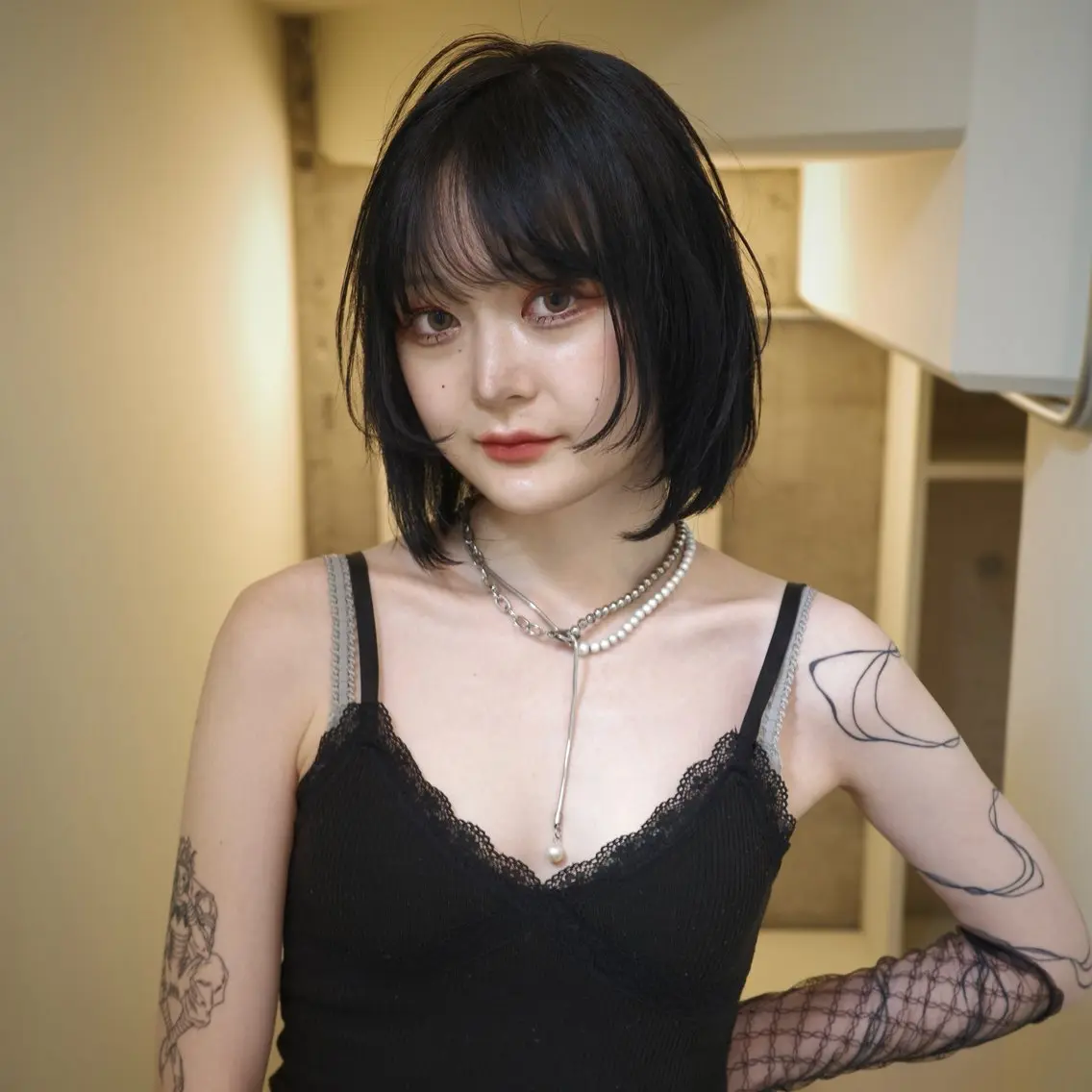 イヤリングカラー➕カット➕5stepフローディア濃密トリートメントの写真