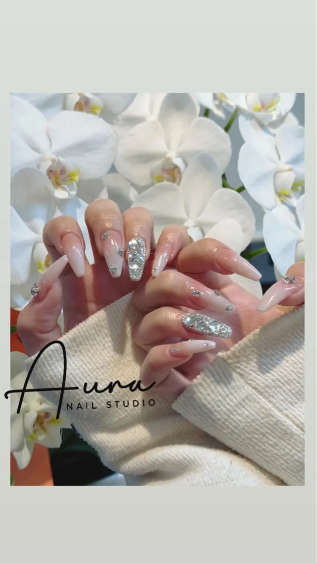 ネイル Aura Nail HanNaのネイルデザイン