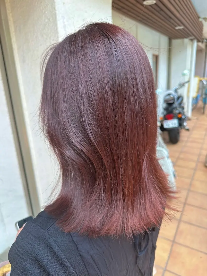 カラー カット ヘアカラー トリートメント putri 副店長 岸本 拓真のヘアスタイル