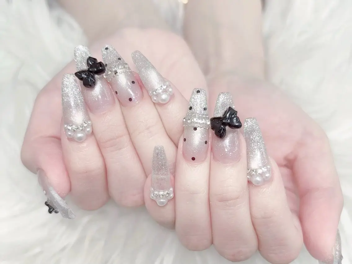 ネイル 成人式 大理石ネイル(マーブル) 持ち込み ネイルチップ 冬ネイル ハンドネイル MoMoA Nail ネイル長さ出し専門店のネイルデザイン