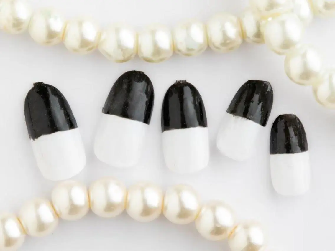 ネイル Tiary Nail Fのネイルデザイン