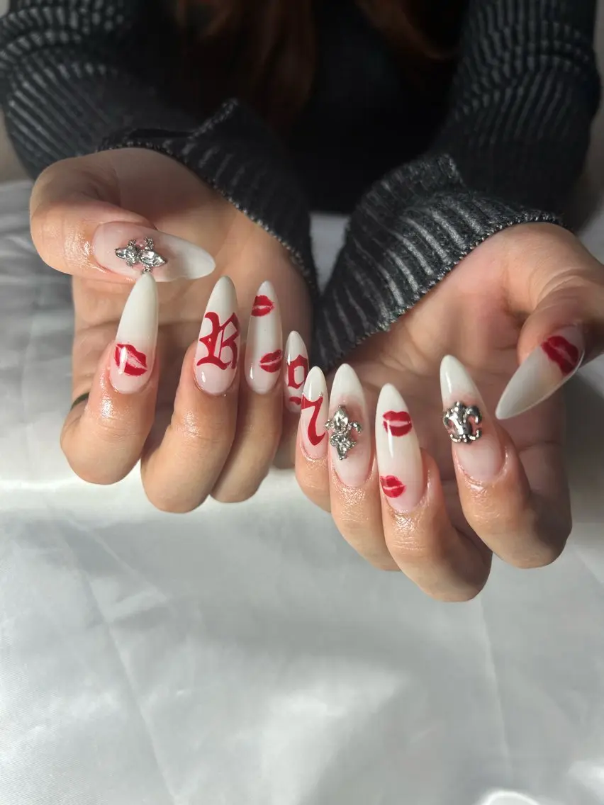ネイル ハンドネイル nailroom‪ sb‪‪𓈒𓂂𓏸のネイルデザイン