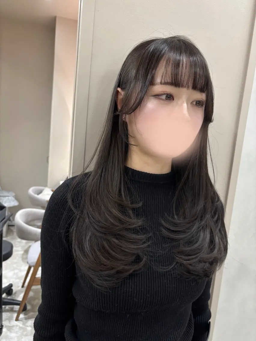 ロング レイヤーカット コトネ🫧 韓国風レイヤーカットのヘアスタイル
