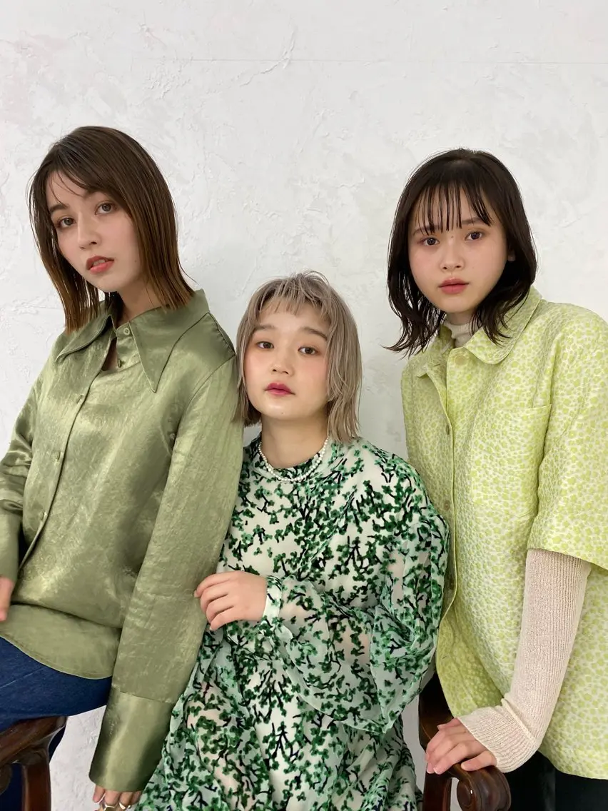 ミディアム カット ヘアカラー トリートメント レイヤー/赤みなし カラー/ひかるのヘアスタイル