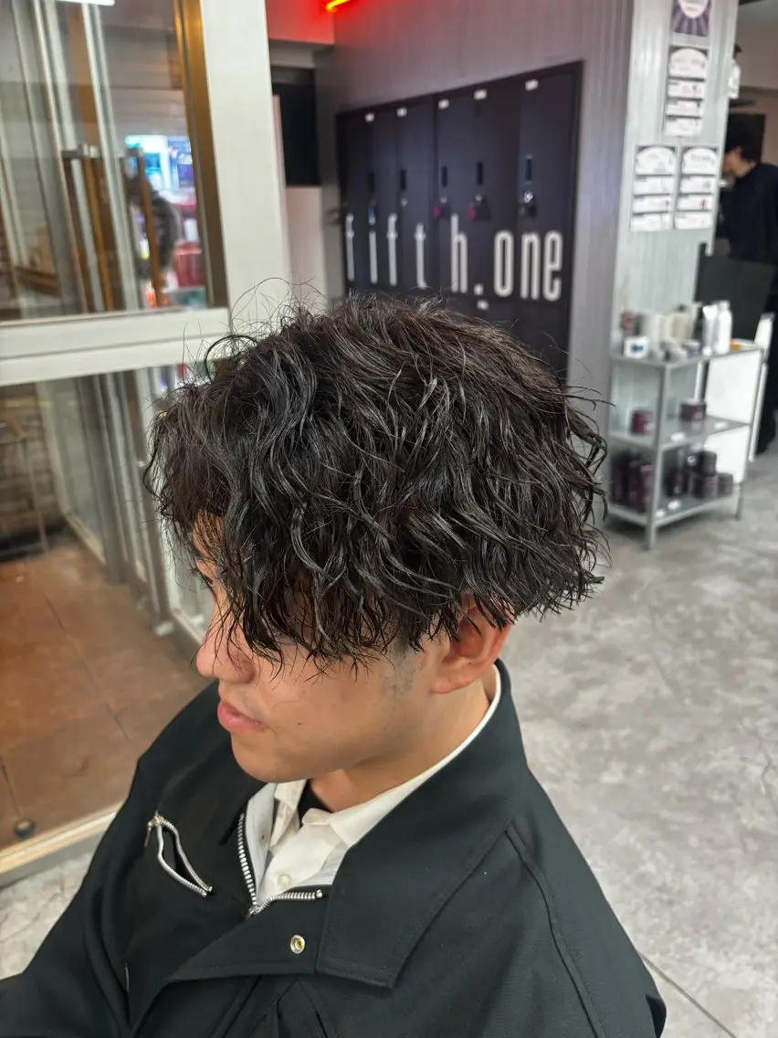 パーマ メンズ メンズ特化✨️ 韓国風パーマ🔥一八のヘアスタイル