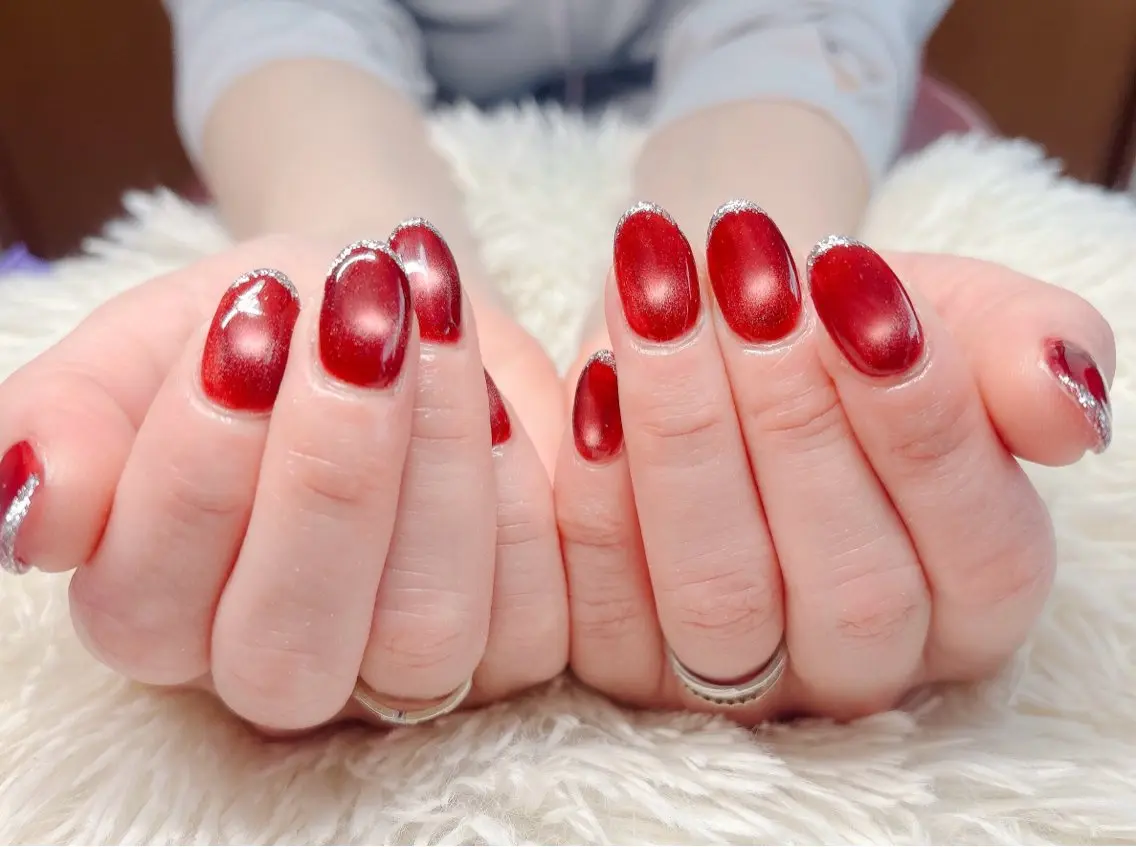 ネイル ハンドネイル パッチリオメメ Lianaのネイルデザイン