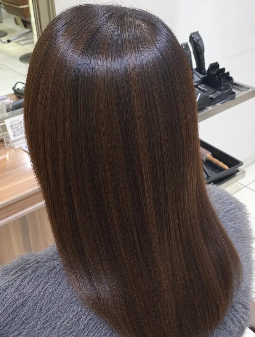 セミロング トリートメント Ash桜新町 きあらのヘアスタイル