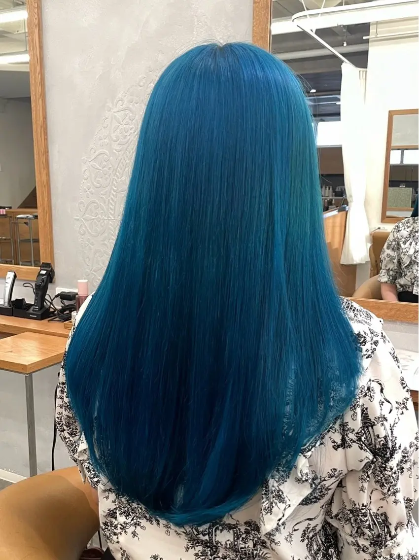 ロング ヘアカラー トリートメント 澤田 真凛のヘアスタイル
