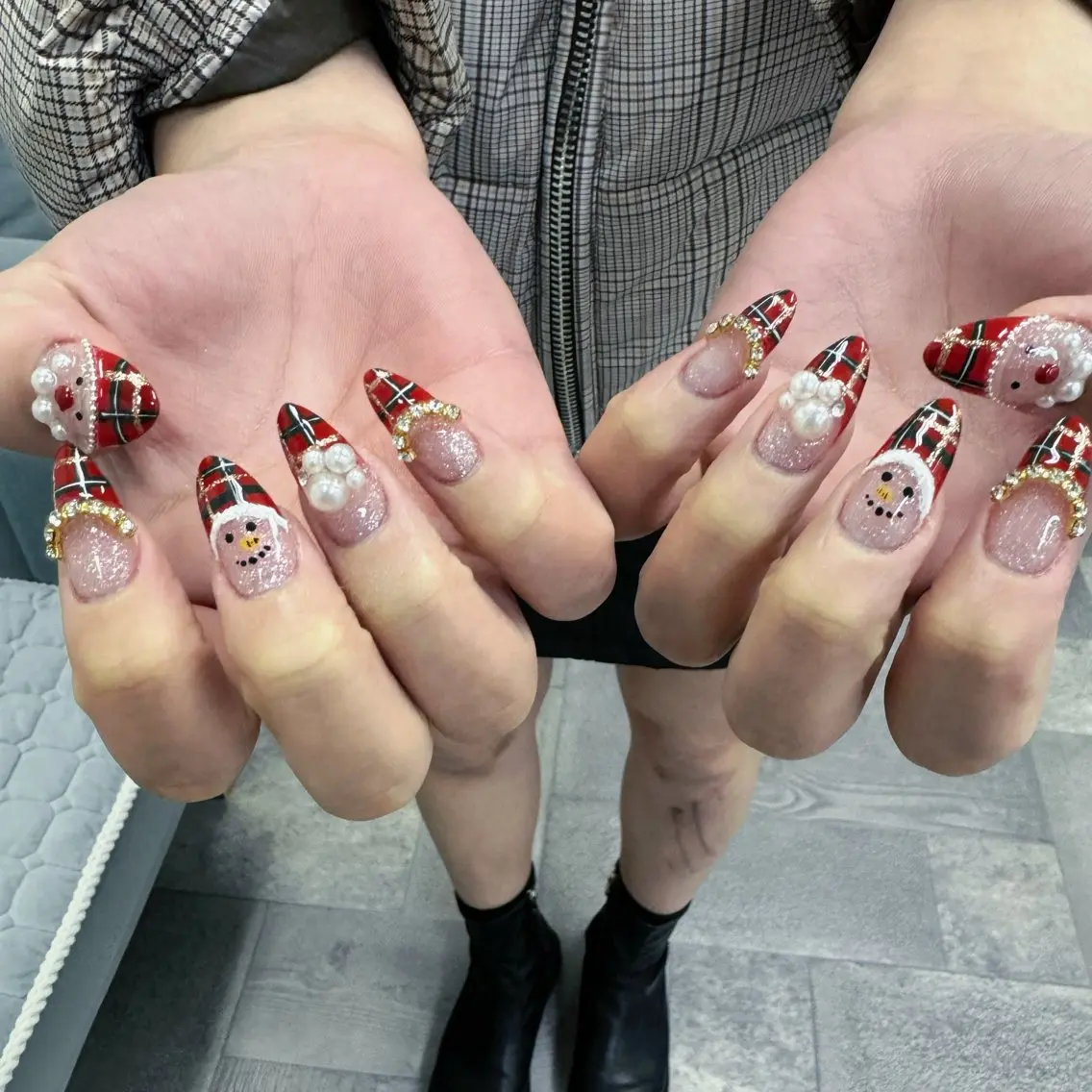 ネイル ガーリー キラキラネイル 韓国ネイル スカルプネイル ワンホンネイル ハンドネイル princess スカルプ専門店のネイルデザイン