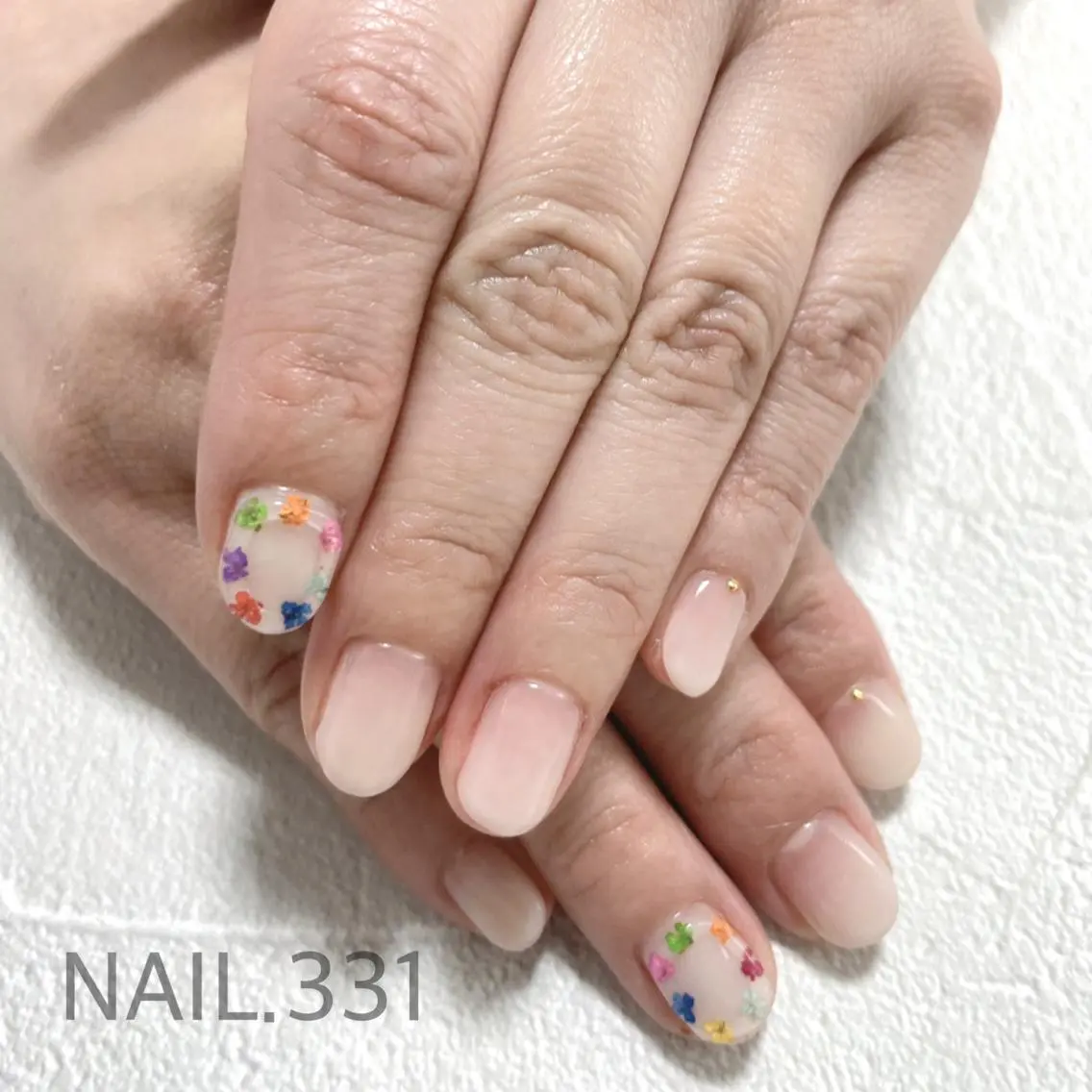 ネイル Nail 331のネイルデザイン