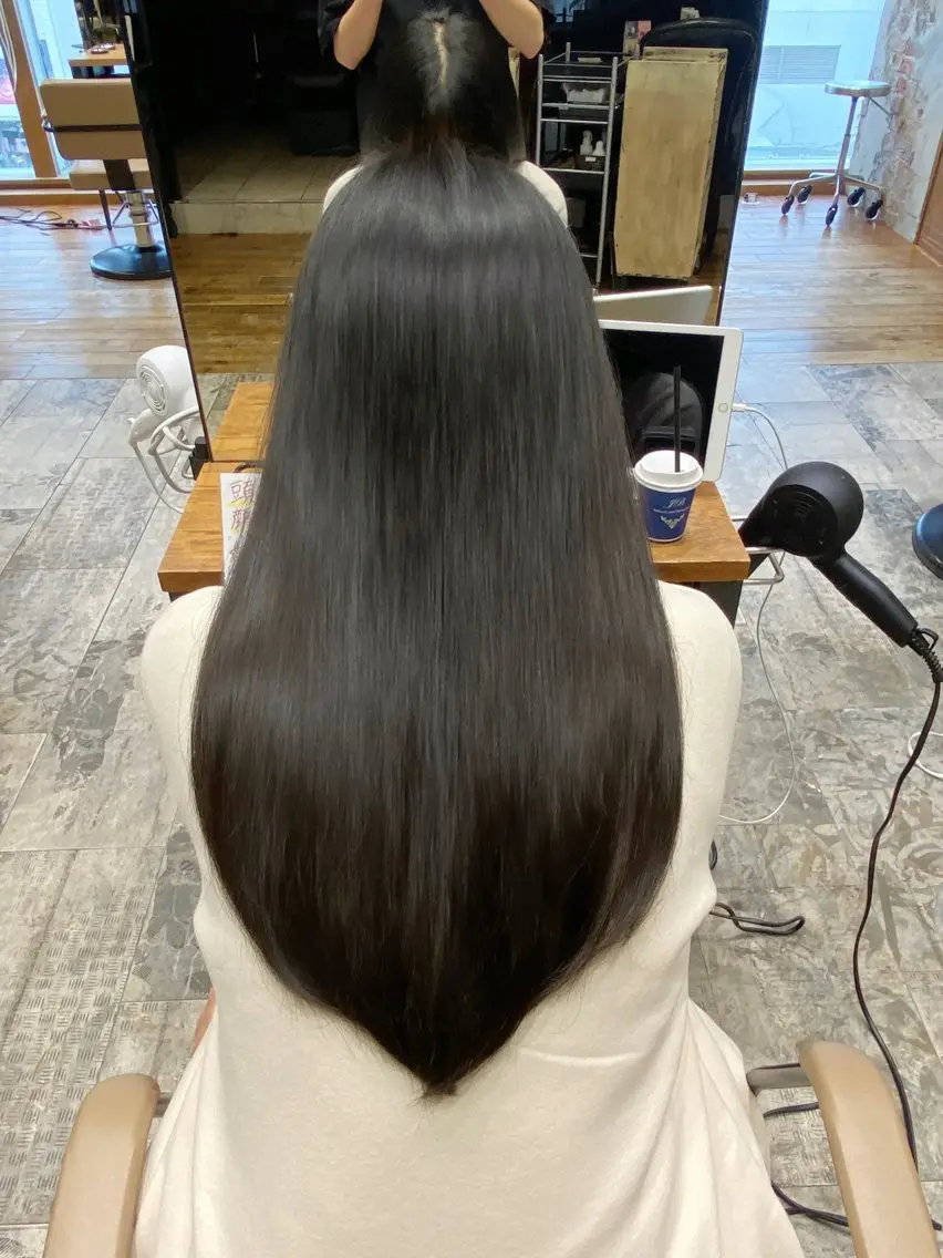 カラー 銀座/レイヤー 顔周りカット溝手優太のヘアスタイル